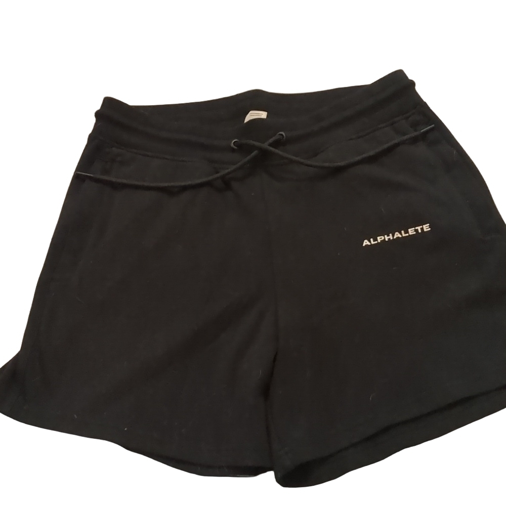 Alphalete essential core  black shorts size large
